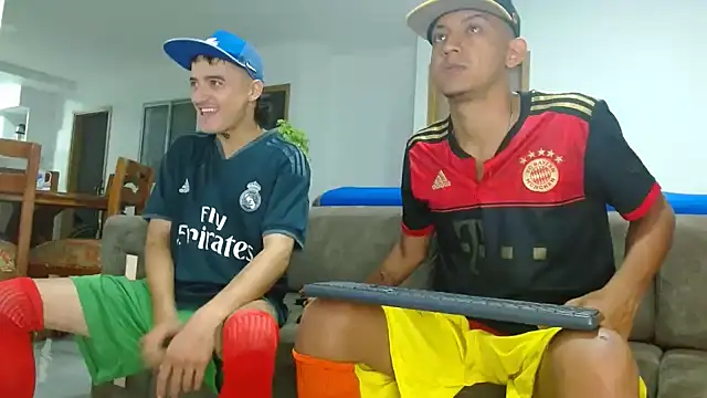 skinny23cm online show from 13, 2, 2025