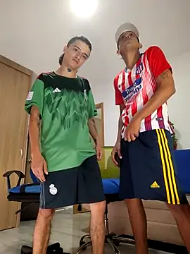 skinny23cm online show from 19, 9, 2025