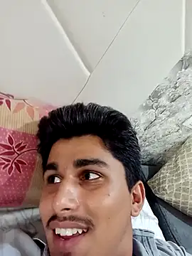 Snapshot of HarryChoudhary21 chatting on 8, 6, 2026 HarryChoudhary21 online show from 8, 6, 2026
