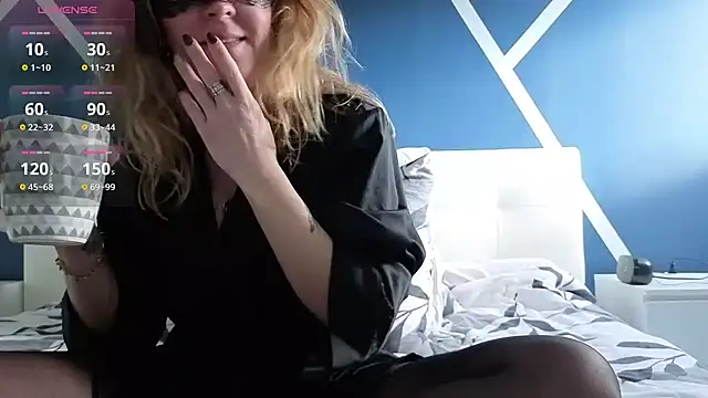 Snapshot of bellemasquer chatting on 3, 12, 2025 bellemasquer online show from 3, 12, 2025