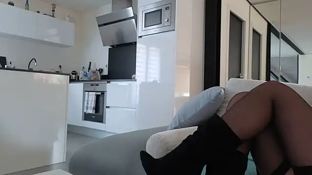 Snapshot of bellemasquer chatting on 7, 2, 2026 bellemasquer online show from 7, 2, 2026