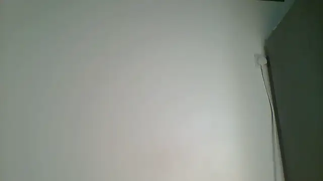 Curvy Scarlet online show from 4, 11, 2025