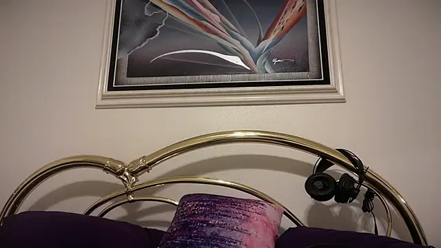 DERTYLAY online show from 14, 2, 2026