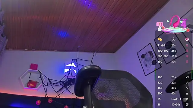 Snapshot of tyler_jones_ chatting on 24, 10, 2025 tyler jones online show from 24, 10, 2025