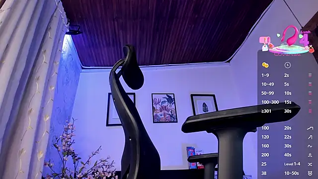 Snapshot of tyler_jones_ chatting on 17, 9, 2025 tyler jones online show from 17, 9, 2025