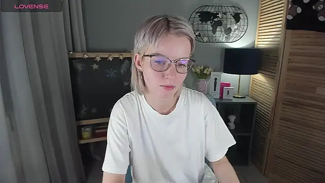 Madelaineses online show from 13, 1, 2026