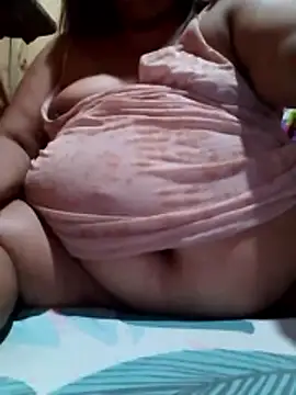 Huge mama69 online show from 18, 12, 2025