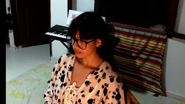 Snapshot of meganmiauu chatting on 26, 6, 2026 meganmiauu online show from 26, 6, 2026