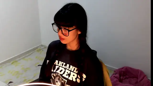 Snapshot of meganmiauu chatting on 20, 5, 2026 meganmiauu online show from 20, 5, 2026