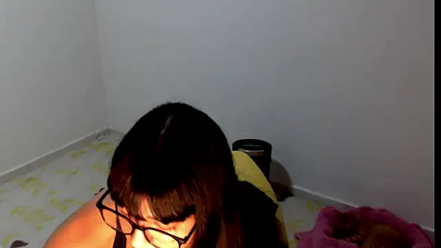Snapshot of meganmiauu chatting on 12, 5, 2026 meganmiauu online show from 12, 5, 2026