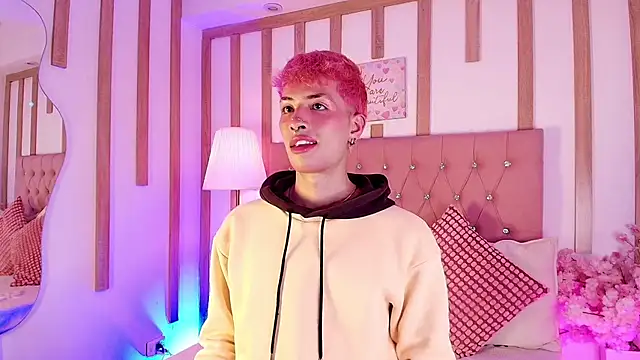 OzorioDany online show from 8, 4, 2026