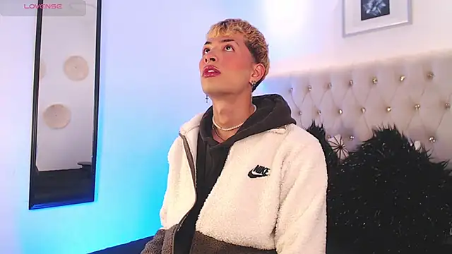 OzorioDany online show from 24, 9, 2025