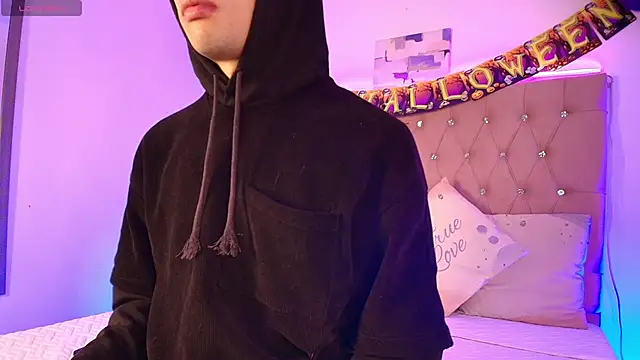 OzorioDany online show from 21, 10, 2025