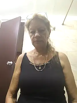 MaryeLunna online show from 29, 9, 2025