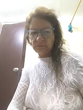 MaryeLunna online show from 11, 10, 2025