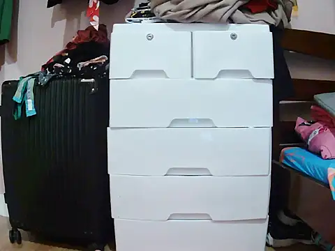 celestine 22 online show from 9, 10, 2025