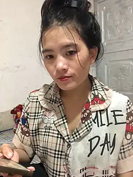 Maymay97 online show from 1, 10, 2025