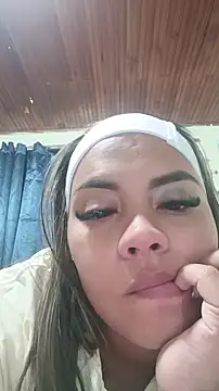 EmilyDuran  online show from 14, 7, 2026