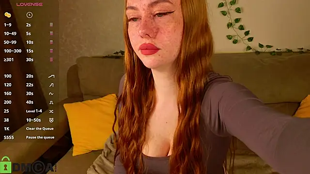 Snapshot of Roxy_Sunnny chatting on 13, 11, 2025 Roxy Sunnny online show from 13, 11, 2025