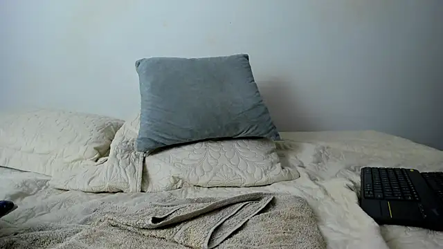 Brianna Angelina online show from 16, 12, 2025