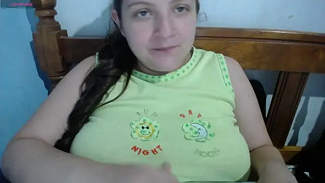 Pregnant Kloe online show from 26, 9, 2025