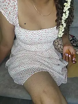 Snapshot of Tamilpallavi chatting on 23, 6, 2026 Tamilpallavi online show from 23, 6, 2026