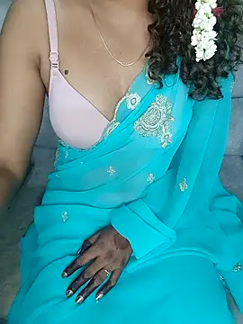 Snapshot of Tamilpallavi chatting on 3, 3, 2026 Tamilpallavi online show from 3, 3, 2026