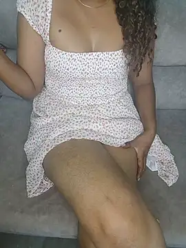 Snapshot of Tamilpallavi chatting on 5, 7, 2026 Tamilpallavi online show from 5, 7, 2026