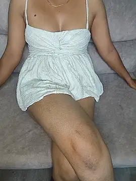 Snapshot of Tamilpallavi chatting on 4, 7, 2026 Tamilpallavi online show from 4, 7, 2026