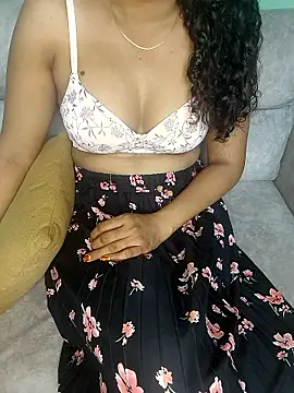 Snapshot of Tamilpallavi chatting on 13, 1, 2026 Tamilpallavi online show from 13, 1, 2026