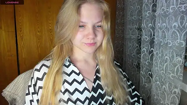 AlinaMors online show from 4, 12, 2025