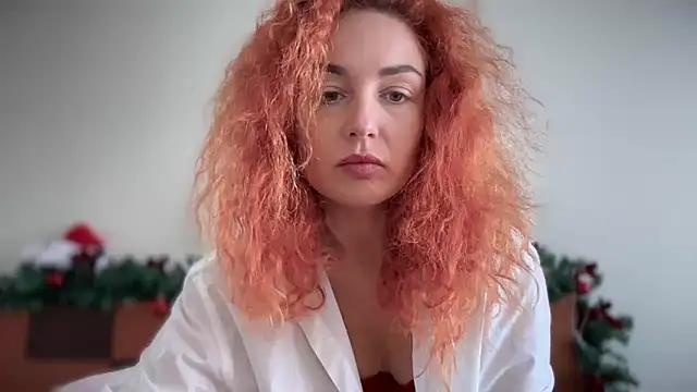 Reddgiirl online show from 20, 12, 2025