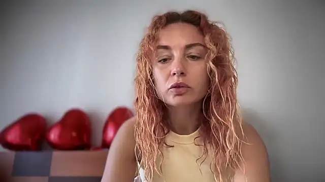 Reddgiirl online show from 23, 3, 2026