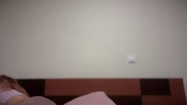 Reddgiirl online show from 18, 11, 2025