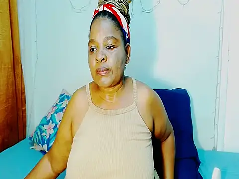 Snapshot of Love-Racheal75 chatting on 26, 11, 2025 Love-Racheal75 online show from 26, 11, 2025