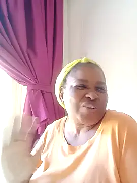 Snapshot of Love-Racheal75 chatting on 25, 10, 2025 Love-Racheal75 online show from 25, 10, 2025