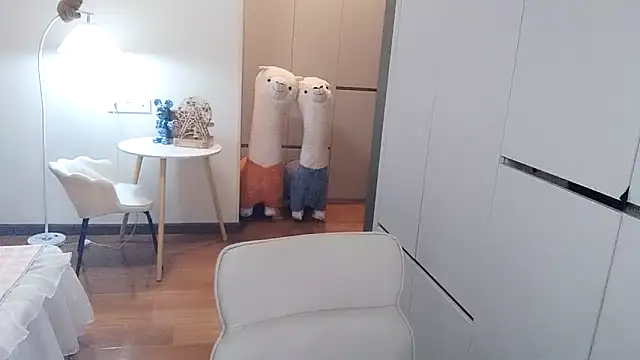 XiaoAnQi online show from 9, 10, 2025