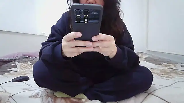 sakuradelreina online show from 6, 3, 2026