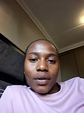 Snapshot of Unique05 chatting on 22, 11, 2025 Unique05 online show from 22, 11, 2025