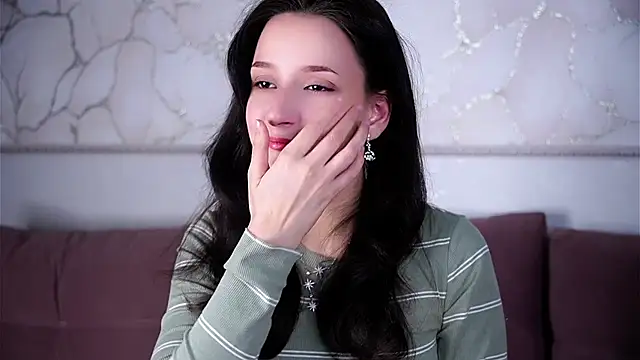 FalineBeacher online show from 15, 12, 2025