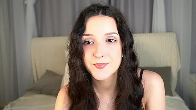 Snapshot of FalineBeacher chatting on 12, 2, 2026 FalineBeacher online show from 12, 2, 2026