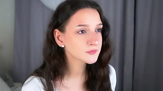 FalineBeacher online show from 8, 3, 2026