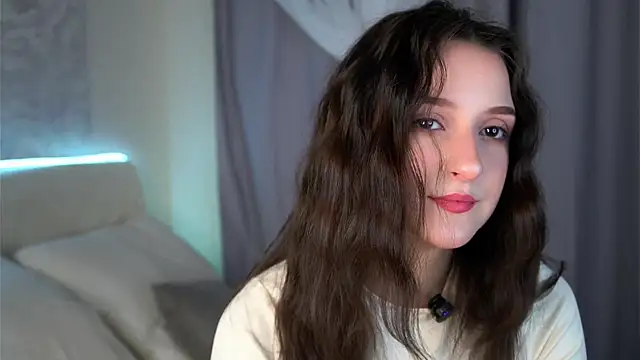 Snapshot of FalineBeacher chatting on 1, 3, 2026 FalineBeacher online show from 1, 3, 2026