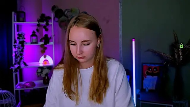 Snapshot of belly_bey chatting on 17, 9, 2025 belly bey online show from 17, 9, 2025