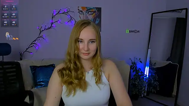 Snapshot of belly_bey chatting on 14, 9, 2025 belly bey online show from 14, 9, 2025