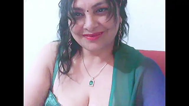 Indiansweetness77 online show from 31, 10, 2025