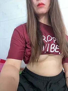 Moan Mary online show from 5, 11, 2025