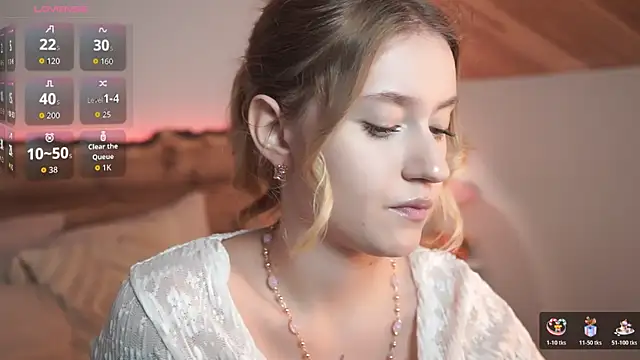 Nerissa xo online show from 25, 10, 2025