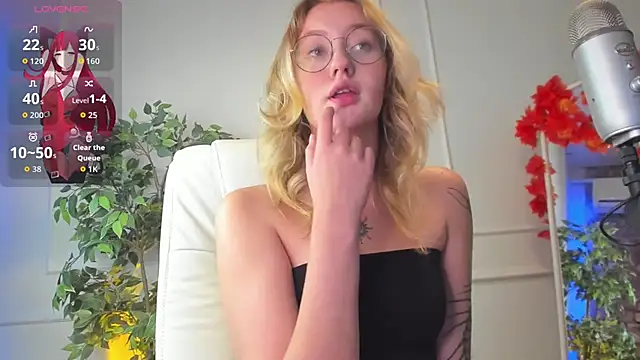 Nerissa xo online show from 26, 9, 2025