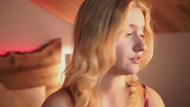 Nerissa xo online show from 28, 11, 2025